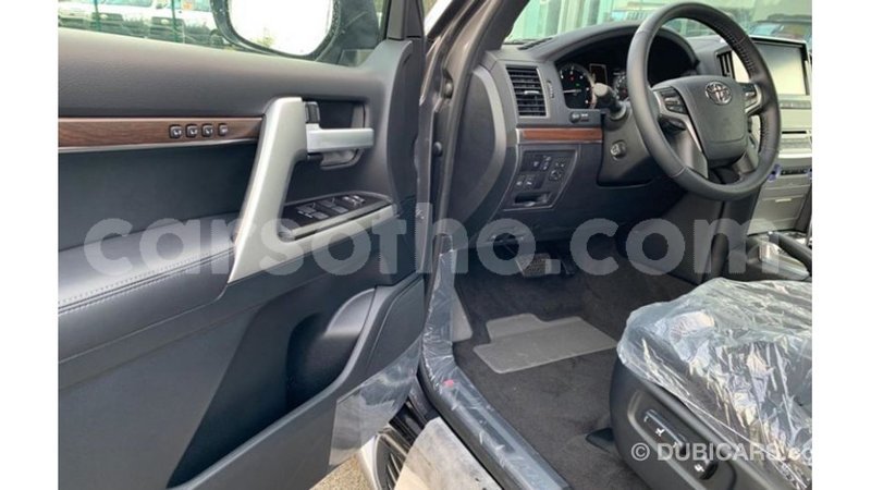 Big with watermark toyota land cruiser maseru import dubai 16345