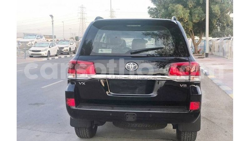 Big with watermark toyota land cruiser maseru import dubai 16350