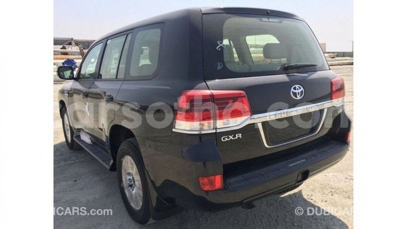 Big with watermark toyota land cruiser maseru import dubai 16352