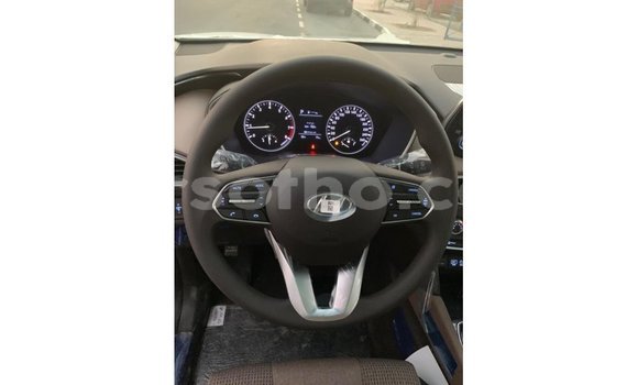 اشتري Imported Hyundai Santa Fe White سيارة في Import - Dubai في Maseru اشتري Imported Hyundai Santa Fe White سيارة في Import - Dubai في Maseru