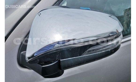 Sayi Imported Toyota Hilux Other Mota in Import - Dubai a Maseru Sayi Imported Toyota Hilux Other Mota in Import - Dubai a Maseru