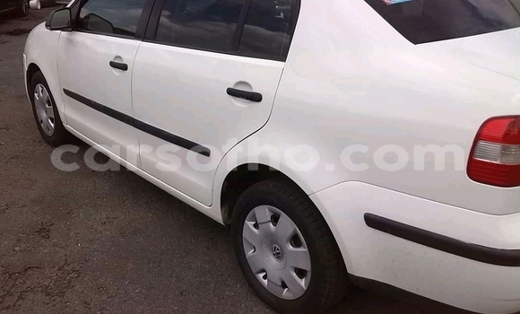 Acheter Occasion Voiture Volkswagen Polo Blanc à Butha Buthe, Butha-Buthe Acheter Occasion Voiture Volkswagen Polo Blanc à Butha Buthe, Butha-Buthe