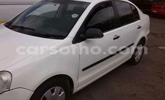 Acheter Occasion Voiture Volkswagen Polo Blanc à Butha Buthe, Butha-Buthe Acheter Occasion Voiture Volkswagen Polo Blanc à Butha Buthe, Butha-Buthe