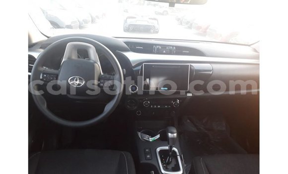 Sayi Imported Toyota Hilux Other Mota in Import - Dubai a Maseru Sayi Imported Toyota Hilux Other Mota in Import - Dubai a Maseru