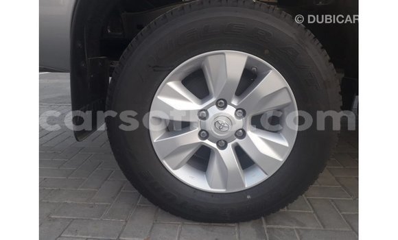 Sayi Imported Toyota Hilux Other Mota in Import - Dubai a Maseru Sayi Imported Toyota Hilux Other Mota in Import - Dubai a Maseru