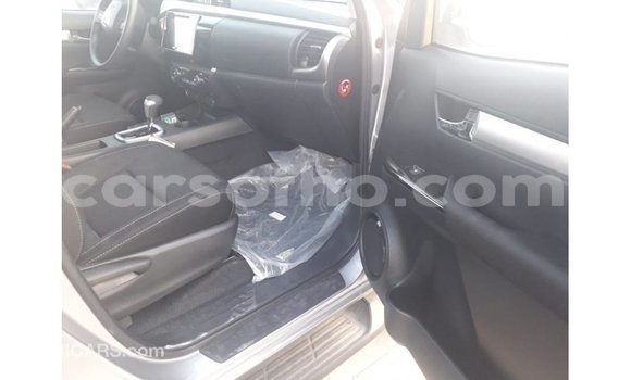 Sayi Imported Toyota Hilux Other Mota in Import - Dubai a Maseru Sayi Imported Toyota Hilux Other Mota in Import - Dubai a Maseru