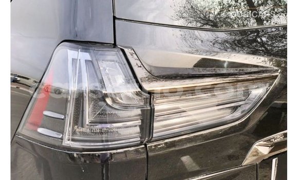 Sayi Imported Lexus LX Black Mota in Import - Dubai a Maseru Sayi Imported Lexus LX Black Mota in Import - Dubai a Maseru