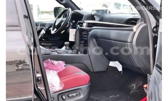 Sayi Imported Lexus LX Black Mota in Import - Dubai a Maseru Sayi Imported Lexus LX Black Mota in Import - Dubai a Maseru