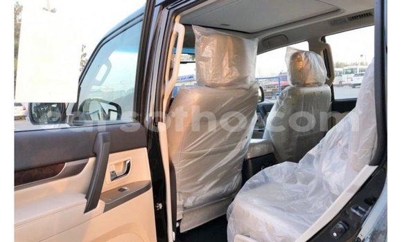 اشتري Imported Mitsubishi Pajero Black سيارة في Import - Dubai في Maseru اشتري Imported Mitsubishi Pajero Black سيارة في Import - Dubai في Maseru