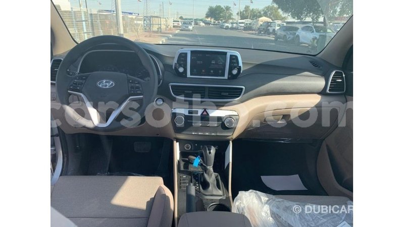 Big with watermark hyundai tucson maseru import dubai 16370