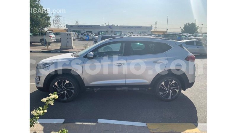 Big with watermark hyundai tucson maseru import dubai 16370