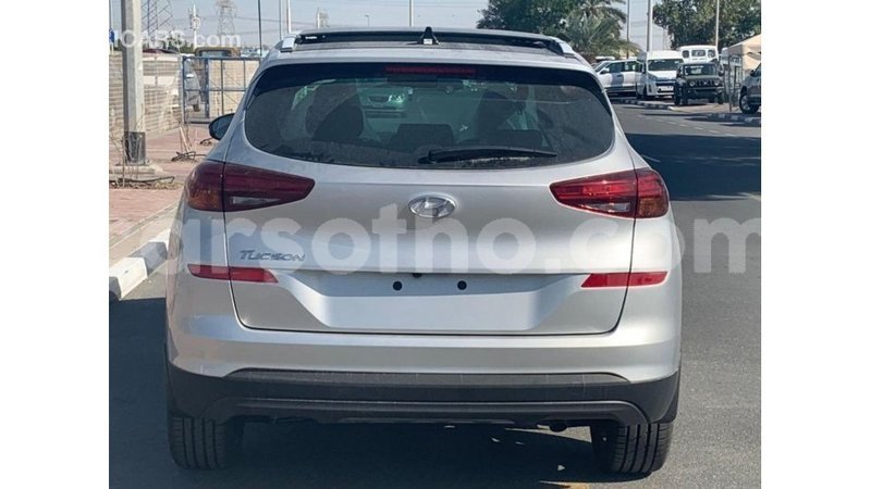 Big with watermark hyundai tucson maseru import dubai 16370