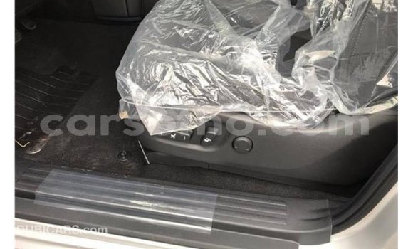 Acheter Import Voiture Toyota Prado Autre à Import - Dubai, Maseru Acheter Import Voiture Toyota Prado Autre à Import - Dubai, Maseru