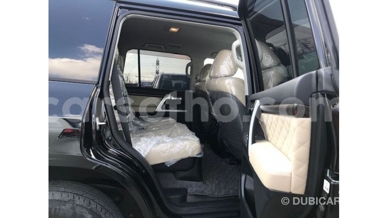 Big with watermark toyota land cruiser maseru import dubai 16374