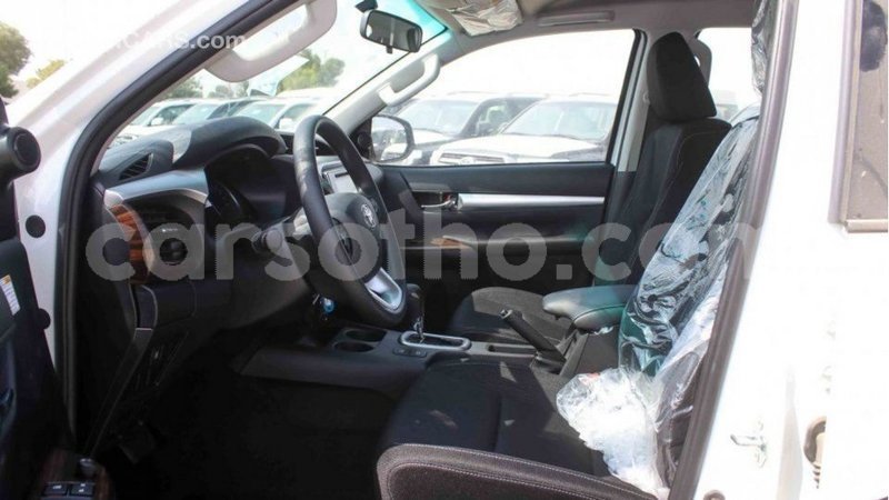 Big with watermark toyota hilux maseru import dubai 16375