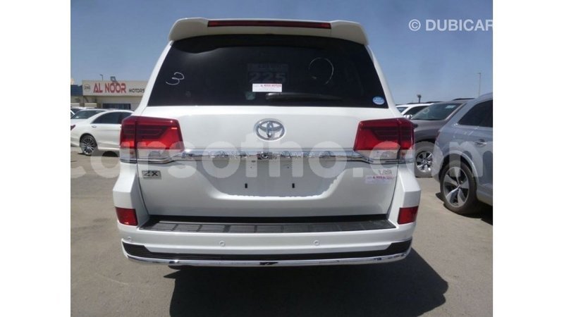 Big with watermark toyota land cruiser maseru import dubai 16380