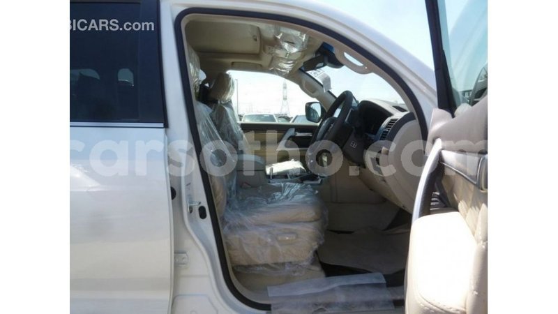 Big with watermark toyota land cruiser maseru import dubai 16380