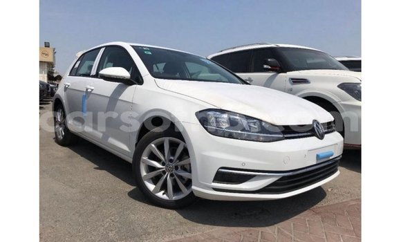 اشتري Imported Volkswagen Golf White سيارة في Import - Dubai في Maseru اشتري Imported Volkswagen Golf White سيارة في Import - Dubai في Maseru