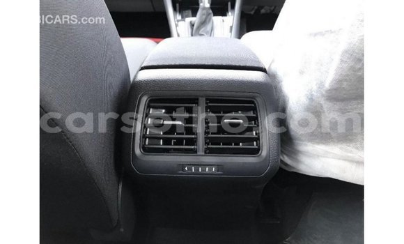 اشتري Imported Volkswagen Golf White سيارة في Import - Dubai في Maseru اشتري Imported Volkswagen Golf White سيارة في Import - Dubai في Maseru