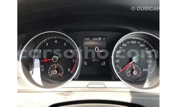 اشتري Imported Volkswagen Golf White سيارة في Import - Dubai في Maseru اشتري Imported Volkswagen Golf White سيارة في Import - Dubai في Maseru