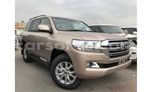 Buy Import Toyota Land Cruiser Other Car in Import - Dubai in Maseru Buy Import Toyota Land Cruiser Other Car in Import - Dubai in Maseru