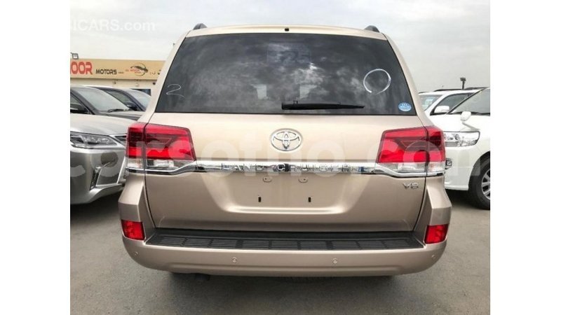 Big with watermark toyota land cruiser maseru import dubai 16387