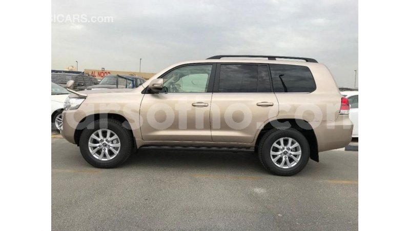 Big with watermark toyota land cruiser maseru import dubai 16387