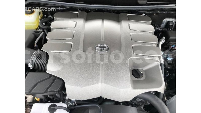 Big with watermark toyota land cruiser maseru import dubai 16387