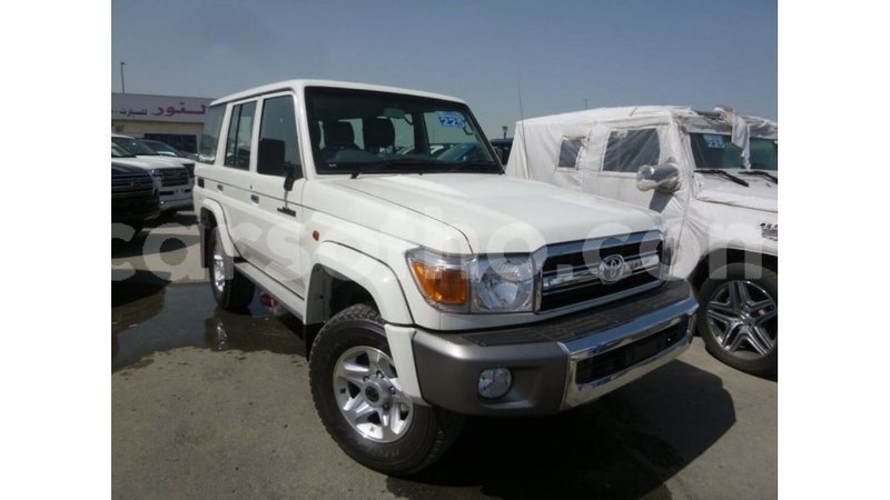 Big with watermark toyota land cruiser maseru import dubai 16388