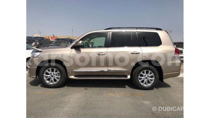 Big with watermark toyota land cruiser maseru import dubai 16389