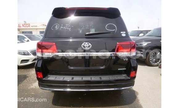 اشتري Imported Toyota Land Cruiser Black سيارة في Import - Dubai في Maseru اشتري Imported Toyota Land Cruiser Black سيارة في Import - Dubai في Maseru