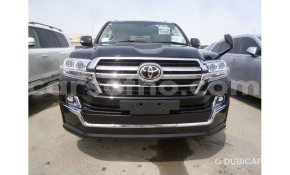 اشتري Imported Toyota Land Cruiser Black سيارة في Import - Dubai في Maseru اشتري Imported Toyota Land Cruiser Black سيارة في Import - Dubai في Maseru