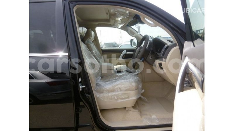 Big with watermark toyota land cruiser maseru import dubai 16390