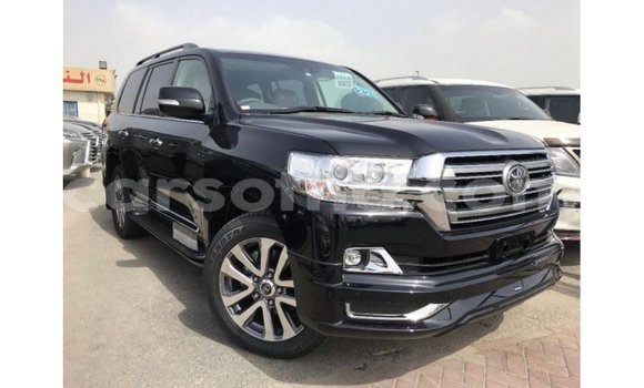 اشتري Imported Toyota Land Cruiser Black سيارة في Import - Dubai في Maseru اشتري Imported Toyota Land Cruiser Black سيارة في Import - Dubai في Maseru