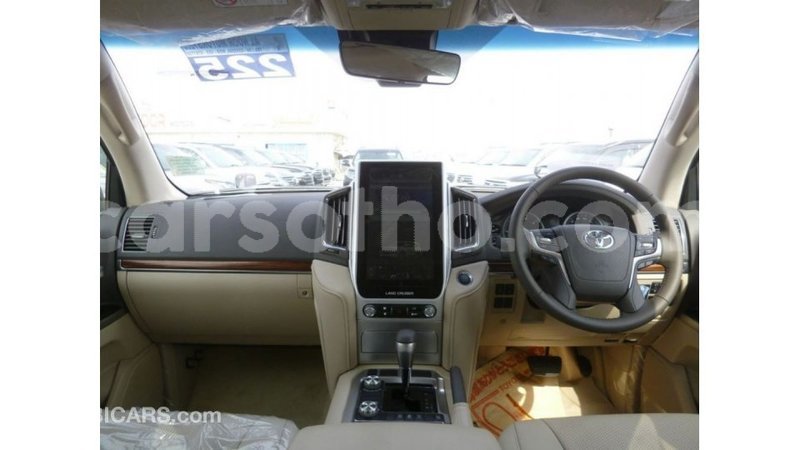 Big with watermark toyota land cruiser maseru import dubai 16394