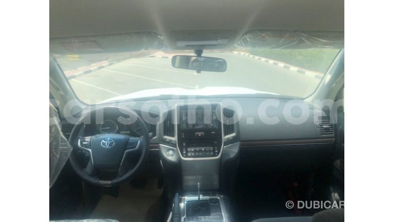 Big with watermark toyota land cruiser maseru import dubai 16396