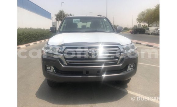 Buy Import Toyota Land Cruiser Other Car in Import - Dubai in Maseru Buy Import Toyota Land Cruiser Other Car in Import - Dubai in Maseru