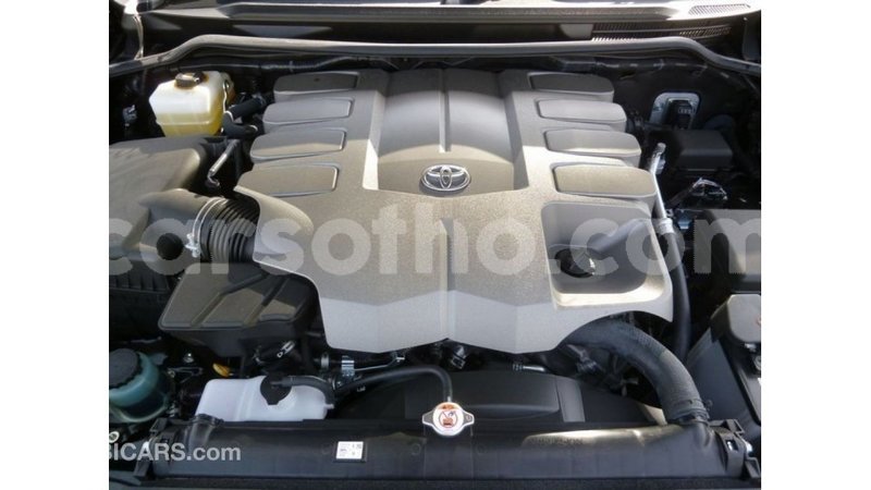 Big with watermark toyota land cruiser maseru import dubai 16399