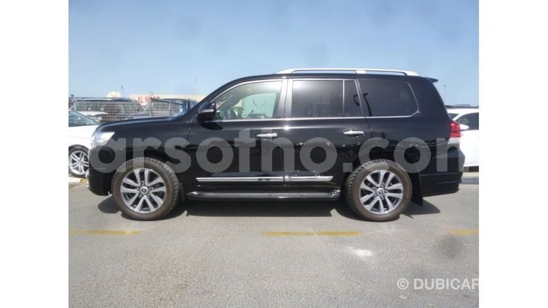 Big with watermark toyota land cruiser maseru import dubai 16402