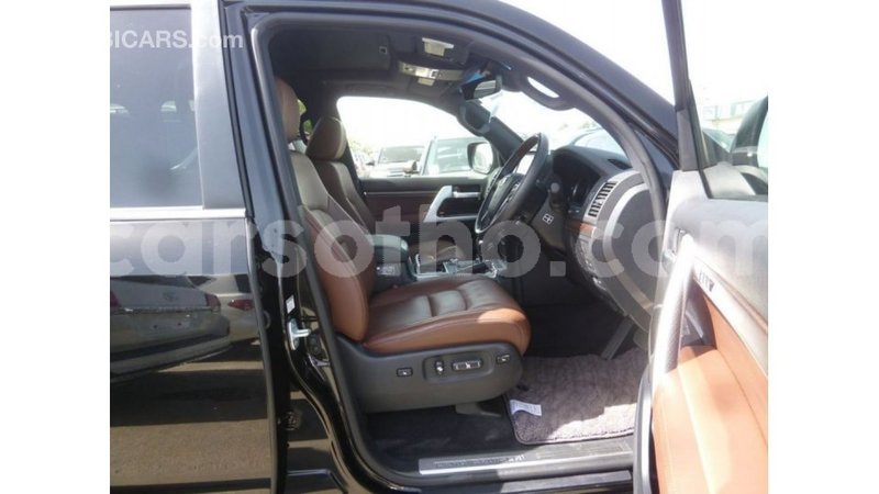 Big with watermark toyota land cruiser maseru import dubai 16402