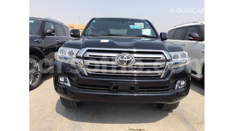 Big with watermark toyota land cruiser maseru import dubai 16405