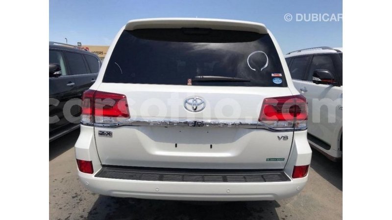 Big with watermark toyota land cruiser maseru import dubai 16407