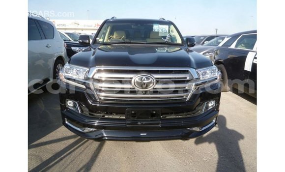 Buy Import Toyota Land Cruiser Black Car in Import - Dubai in Maseru Buy Import Toyota Land Cruiser Black Car in Import - Dubai in Maseru