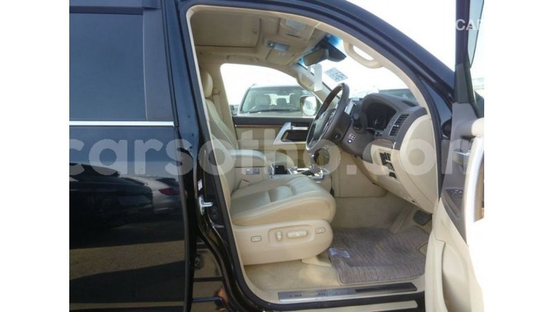 Big with watermark toyota land cruiser maseru import dubai 16408