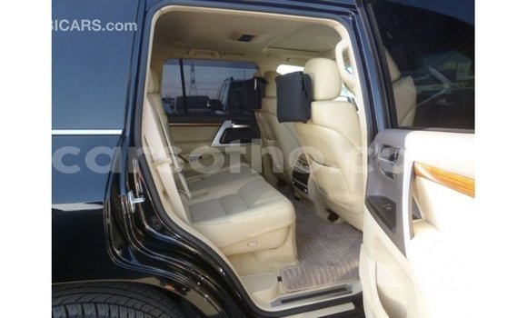 Buy Import Toyota Land Cruiser Black Car in Import - Dubai in Maseru Buy Import Toyota Land Cruiser Black Car in Import - Dubai in Maseru