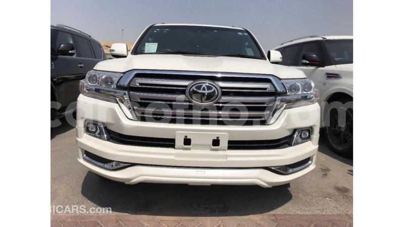 Big with watermark toyota land cruiser maseru import dubai 16409