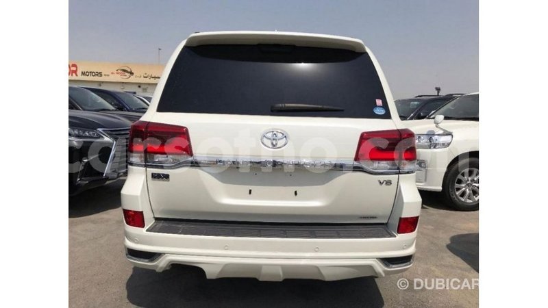 Big with watermark toyota land cruiser maseru import dubai 16409