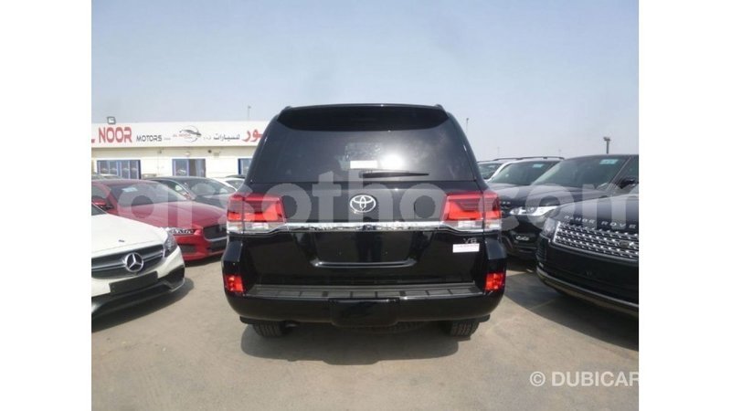 Big with watermark toyota land cruiser maseru import dubai 16411