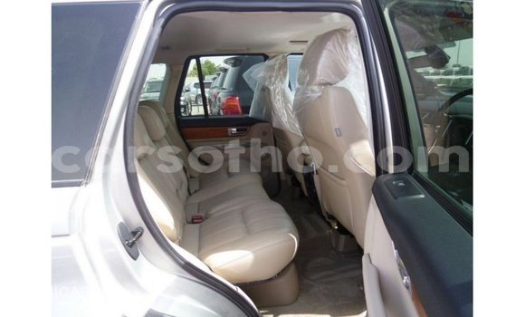 Sayi Imported Land Rover Range Rover Other Mota in Import - Dubai a Maseru Sayi Imported Land Rover Range Rover Other Mota in Import - Dubai a Maseru