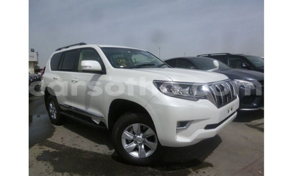 Sayi Imported Toyota Prado White Mota in Import - Dubai a Maseru Sayi Imported Toyota Prado White Mota in Import - Dubai a Maseru